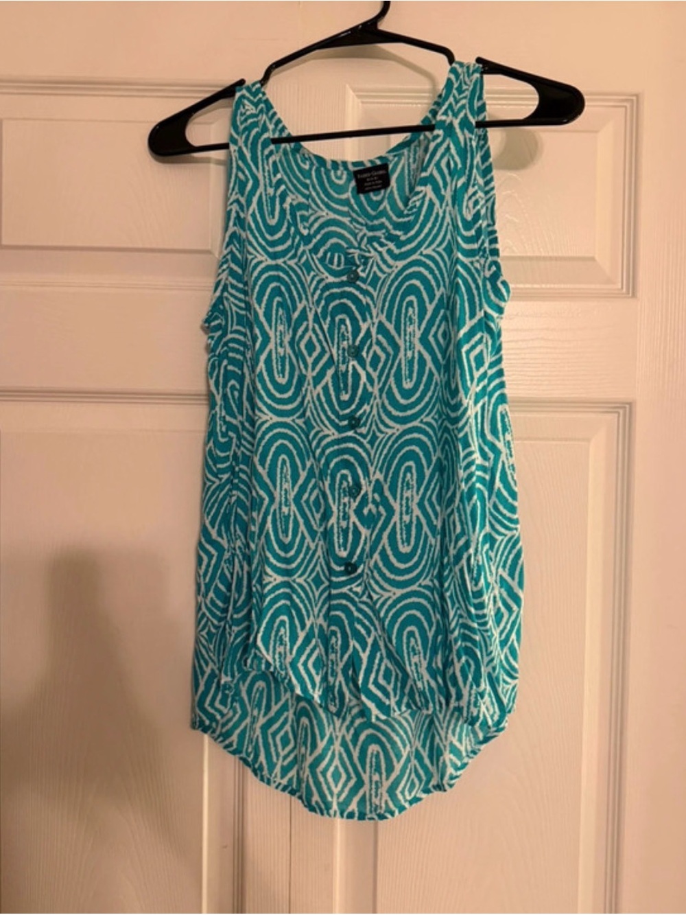Faded Glory Turquoise and White Geometric Tank Top